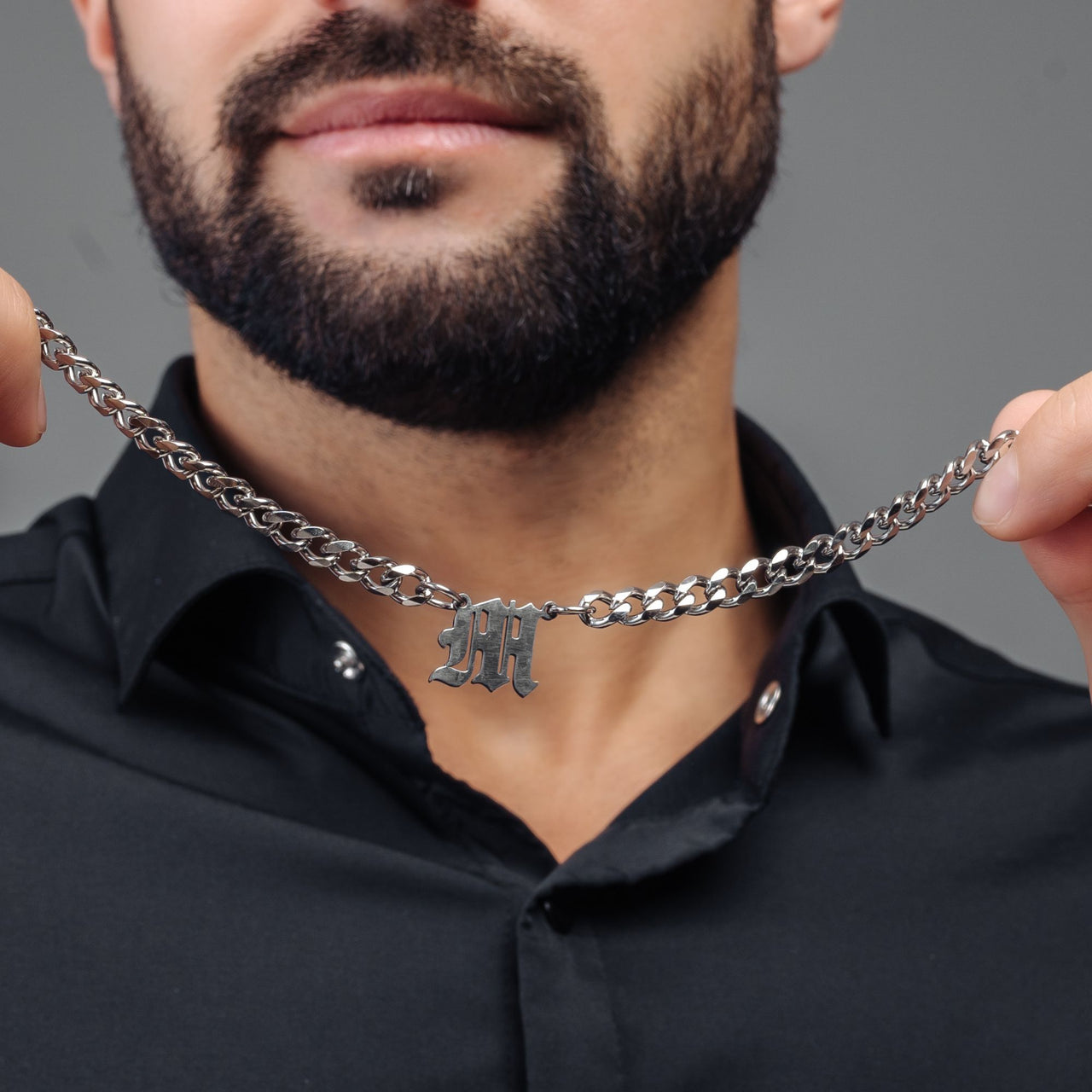 Collier Lettre Brute